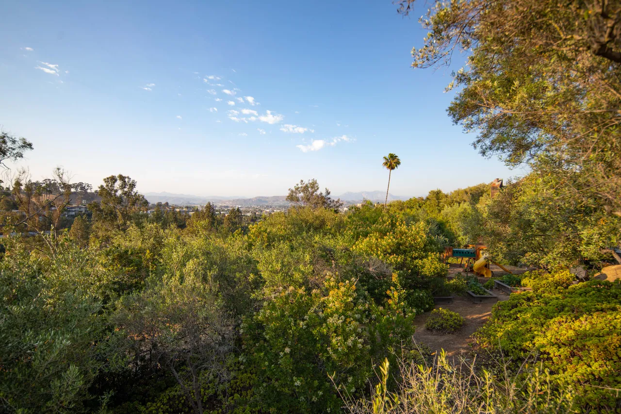 View across the canyon toward the valley and mountains